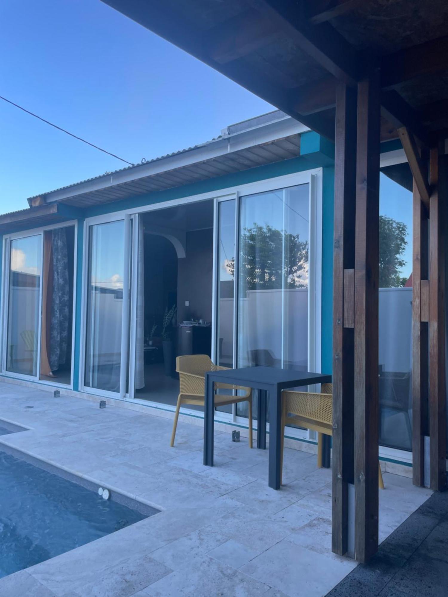 Escapade Dans L'Est Chambre Confort Avec Piscine Bras-Panon Εξωτερικό φωτογραφία